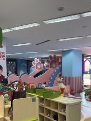 -孩子王(昆山招商花园城店)