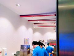 -DQ·蛋糕·冰淇淋(龙湖狮山天街店)