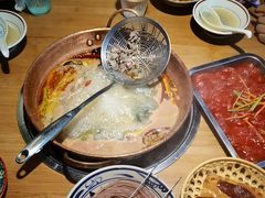 -洱火云南酸菜牛肉火锅(石景山当代商城店)