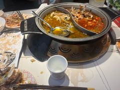 -阿瓦山寨·湘菜现炒·剁椒鱼头王(咸阳总店)