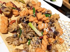 -东来菜馆•手抓海鲜家常菜•海鲜锅贴(鸽子窝店)