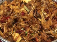 干锅牛蛙-馋嘴蛙火锅