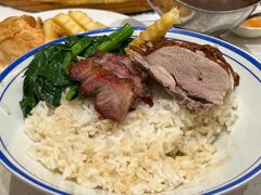 -香港新发烧腊茶餐厅(水围店)