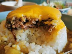 芝士牛肉汉堡咖喱饭-红小满休闲餐厅(十全街店)