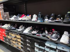 -法雅体育工厂店(皂君庙路店)