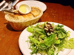 餐前面包-Entrecôte 法国牛扒馆(保利·时光里店)