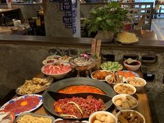 -萍姐火锅·公路夜市(武汉首店)