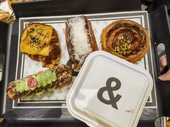 -BUTTERFUL&CREAMOROUS 黄油与面包(三里屯太古里店)
