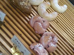 -焙丽拾光(麦凯乐直营店)