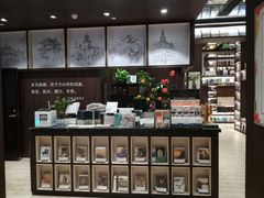 -钟书阁(群光广场店)