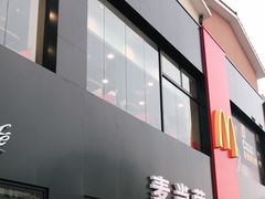 门面-麦当劳(成都时代奥特莱斯店)