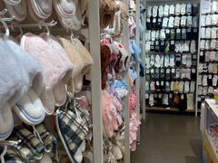 -名创优品(北京NTP新城广场店)