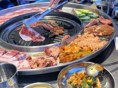 -哈哈碳都·牛肋条无限自助烤肉(台江万达店)