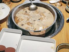 -成老灶火锅鸡·自选烧烤(汇君城店)