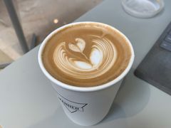 热澳式白咖啡-Manner Coffee(港汇恒隆广场店)
