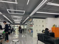 -宫铭烫发染发接发店