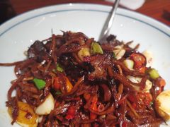 湘西腊肉炒烟笋-隐厨·中国菜馆(三里屯T+MALL店)