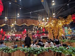 大堂-老滇山寨•云南特色菜•地方菜•民族风情歌舞表演(金碧店)