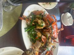 -岛中岛·海鲜大排档·万宁老字号(东澳店)