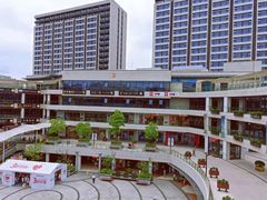 -浦江城市生活广场(江月路店)