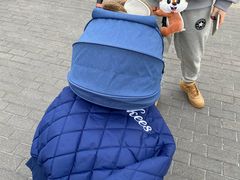 -迪士尼乐园停车场