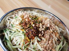 -多鱼炸串麻辣烫