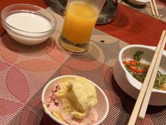 -世贸君澜·云天阁自助餐厅