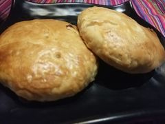 -香巴拉云南餐厅(华莱坞店)