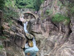 -鄣山大峡谷