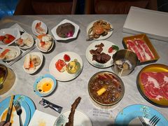 -雍容荟帝王蟹活龙虾展台自助(IFS黑金店)