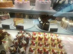 -Bread Talk 面包新语(荟聚店)