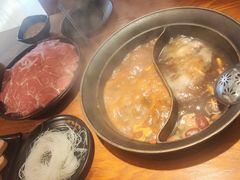 -呷哺呷哺(普陀乐购真北店)