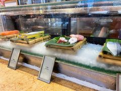-大中华希尔顿酒店-念自助餐·嗨啤·小龙虾