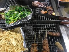-马路牙子地桌烤肉(工体店)