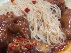 微辣辛辣猪蹄-贤花饭店(城阳店)