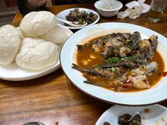 -芦茨金富饭庄·25年老字号·专做稻草鸡