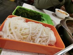 -水碾河刘老大串串香(水碾河路店)