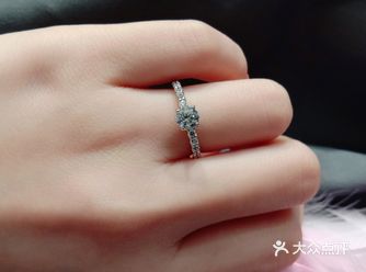 Tiffany拜拜！我找到比你更美的钻戒了！