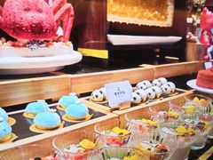 -雍容荟帝王蟹活龙虾展台自助(IFS黑金店)