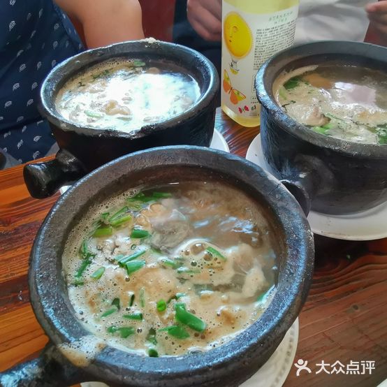 虹兴砂锅(詹店店)