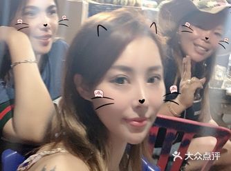 美那多必来！50元榴莲吃到撑！！！