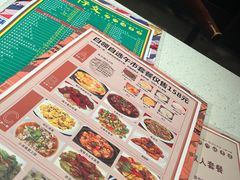 -肥仔文澳门猪骨煲(南京西路店)