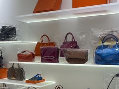 -小鱼中古奢侈品回收