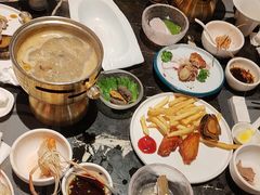 -半岛翡丽海鲜自助餐厅(观风亭店)