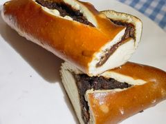 红豆碱水-yeast面包店