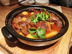 土豆煨牛肉（红汤）-陶德砂锅(蜀汉路店)