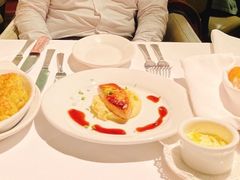 香煎鹅肝-茹丝葵经典牛排馆(上海外滩店)