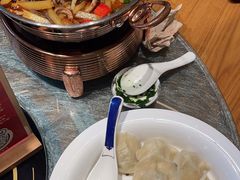 -娜仁图雅蒙古美食村(33小镇店)