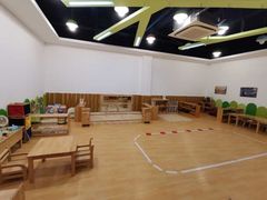 -婴智贝佳蒙特梭利早教托育中心(杨浦店)