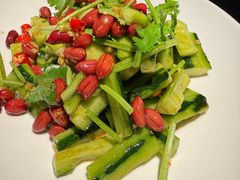 -辣尚瘾·烤鱼·新川菜(牡丹园直营店)